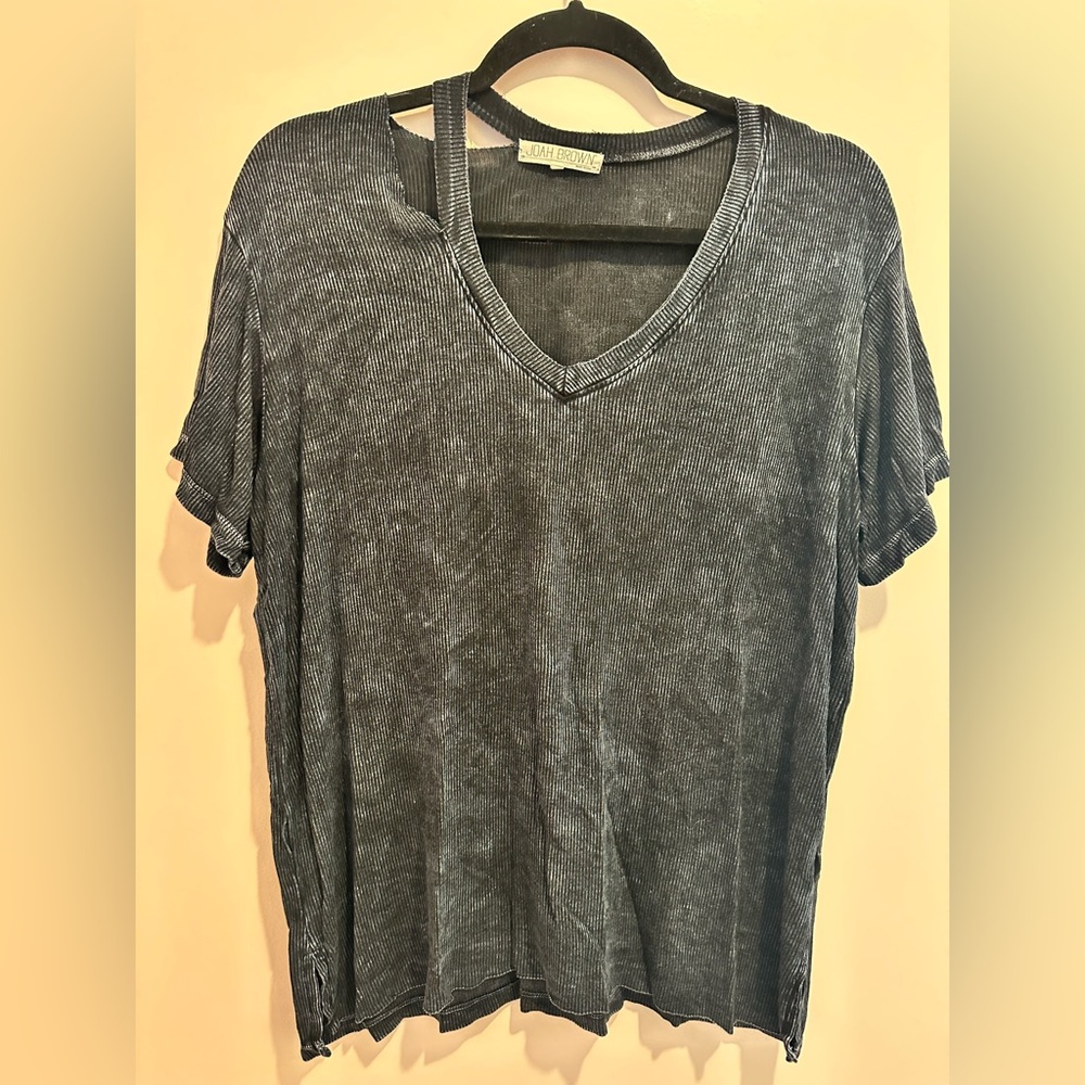 Joah Brown Distressed V-neck T-shirt, Size M/L, Black/Mineral Wash